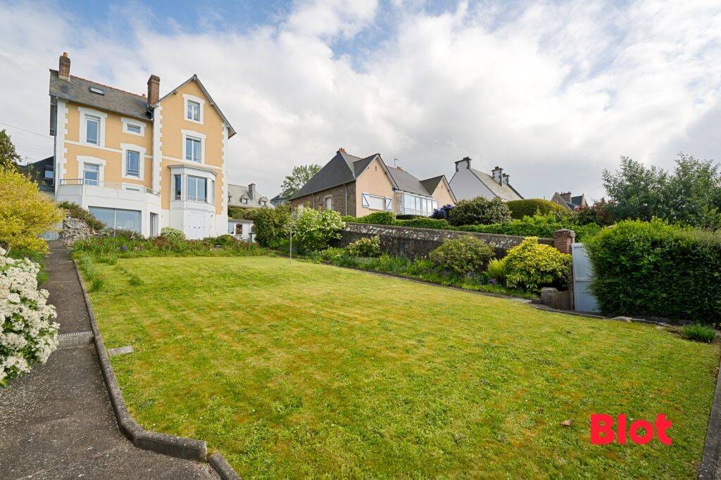 Maison 7 pièces 230 m² · à Saint-Malo · 230 m² · 1 890 000 €