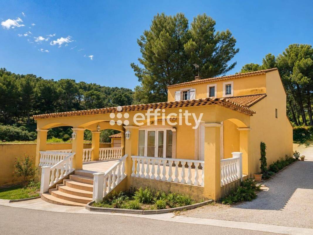 Maison 6 pièces 162 m² · à Rognac · 162 m² · 499 000 €
