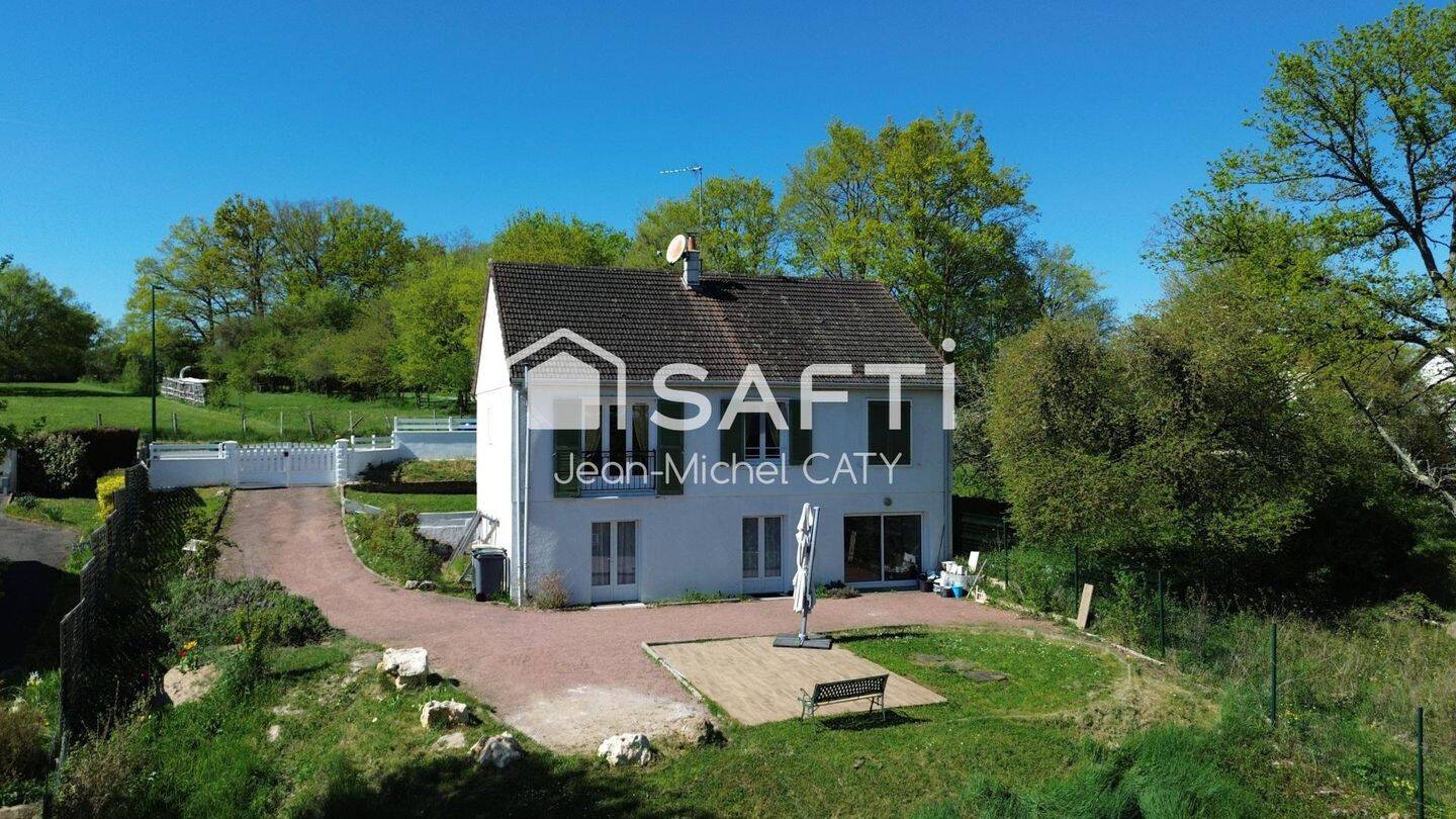 Maison 6 pièces 160 m² · à Bannay · 160 m² · 140 000 €