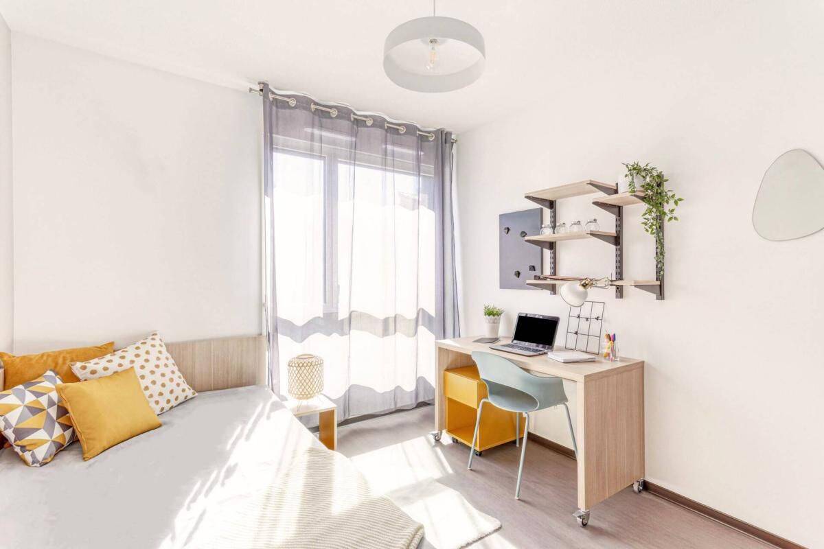 Appartement 1 pièce 16 m² · à Clermont-Ferrand · 16 m² · 469 €