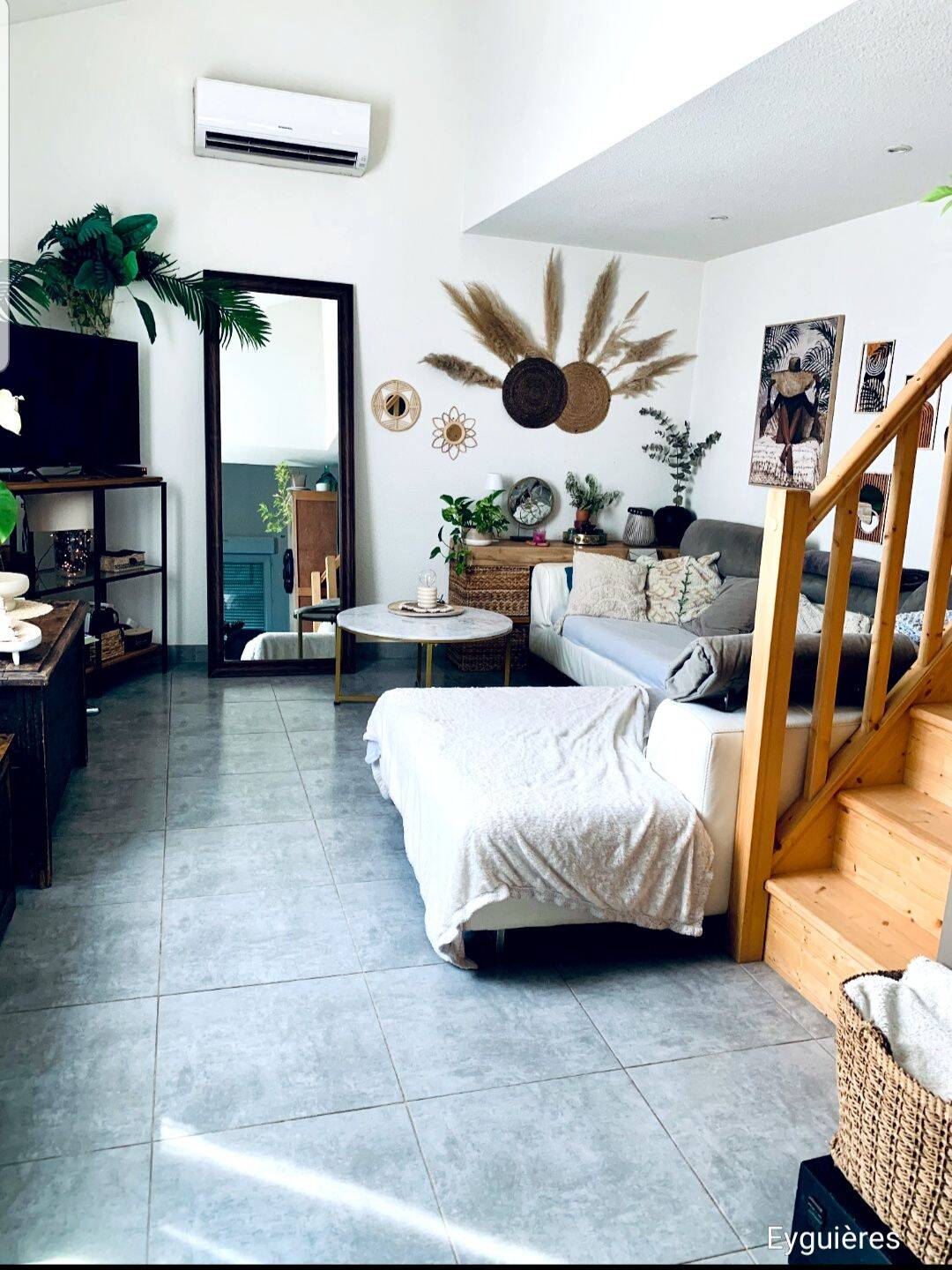 Maison 4 pièces 84 m² · à Eyguières · 84 m² · 1 490 €/mois