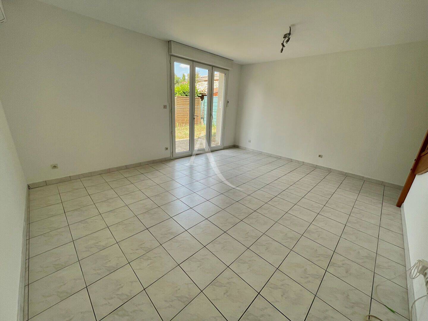 Maison 3 pièces 71 m² · à L'Isle-Jourdain · 71,3 m² · 790 €