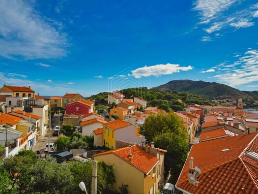 Maison à vendre 590 000 € 8 pièces 6 chambres 224 m² 412 m² de terrain Port-Vendres 66660