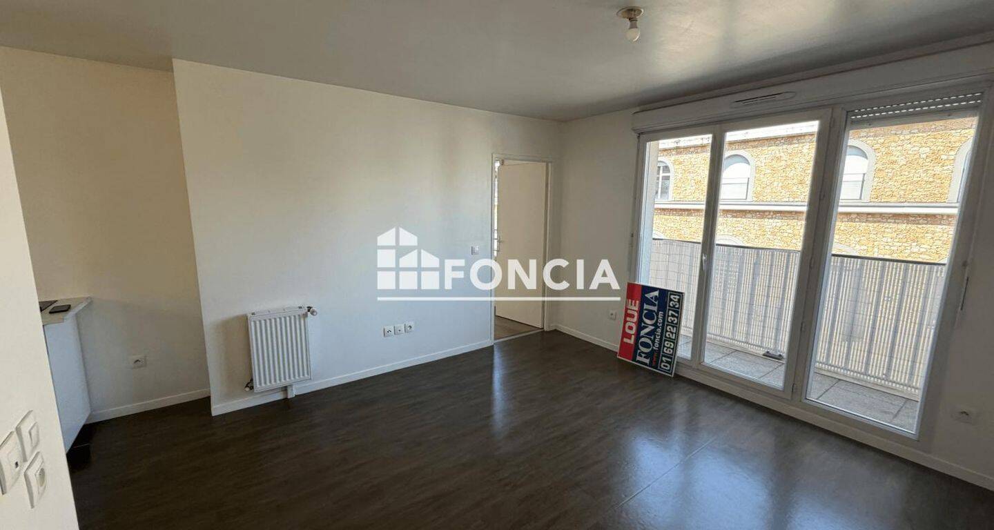 Appartement 2 pièces 40 m² · à Corbeil-Essonnes · 39,8 m² · 779 €/mois