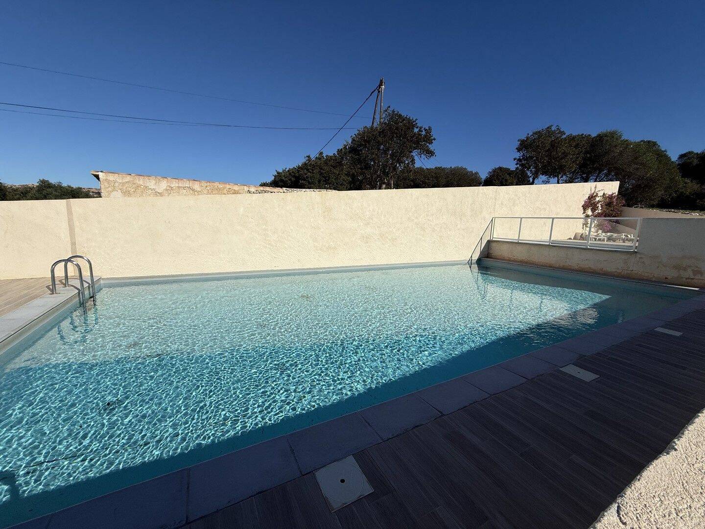 Appartement 3 pièces 74 m² · à Bonifacio · 74 m² · 390 000 €