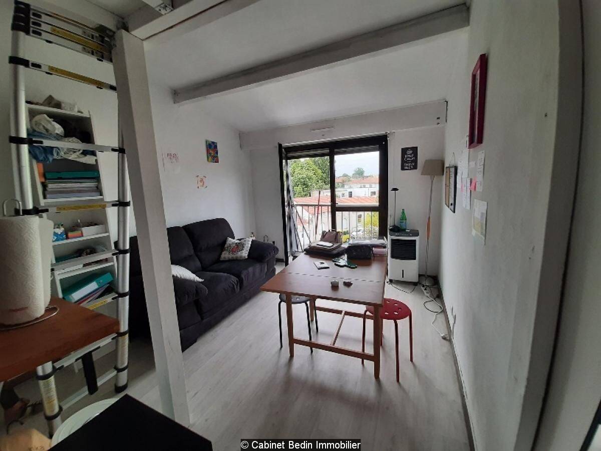 Appartement 1 pièce 17 m² · à Talence · 17 m² · 581 €