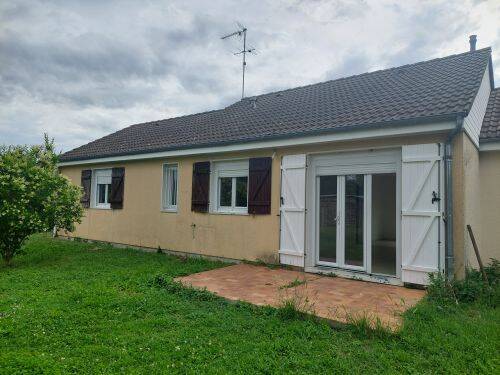 Maison 3 pièces 80 m² · à Charenton-du-Cher · 80 m² · 71 000 €