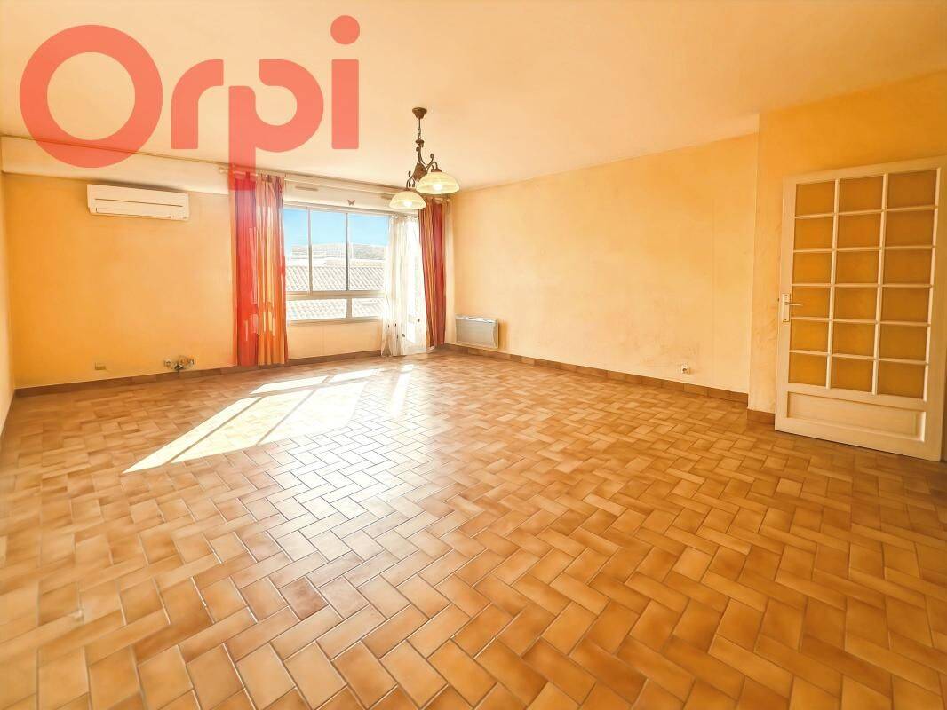 Appartement 4 pièces 89 m² · à Aubenas · 88,8 m² · 750 €