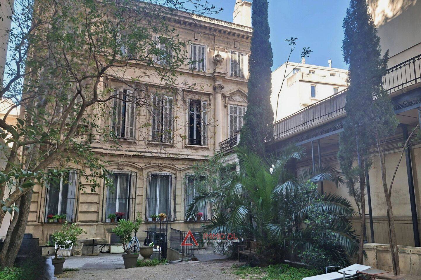 Appartement 6 pièces 155 m² · à Marseille 1er Arrondissement · 155 m² · 595 000 €