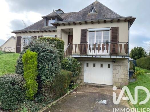 Maison à vendre 253 900 € 6 pièces 4 chambres 119 m² 712 m² de terrain Breteil 35160