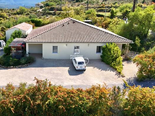 Maison à vendre 346 000 € 5 pièces 2 chambres 151 m² 2 043 m² de terrain Ruoms 07120