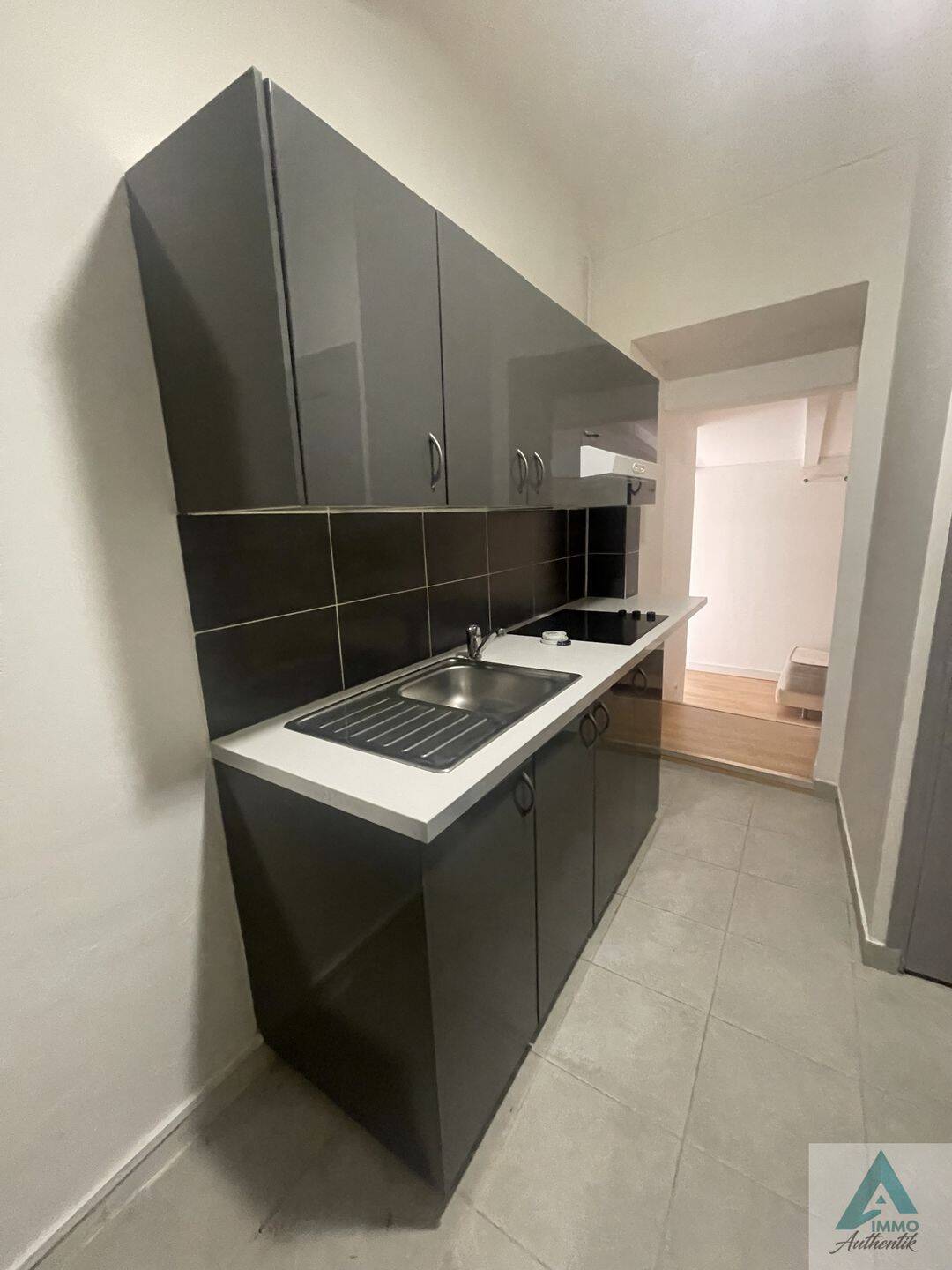 Appartement 1 pièce 22 m² · à Auriol · 22,3 m² · 520 €