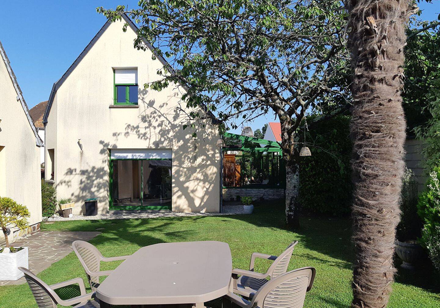 Maison 7 pièces 149 m² · à Bréhal · 149 m² · 388 000 €