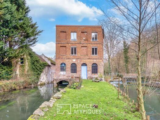 Maison à vendre - Première occupation 349 000 € 5 pièces 4 chambres 242 m² 1 126 m² de terrain Hondouville 27400