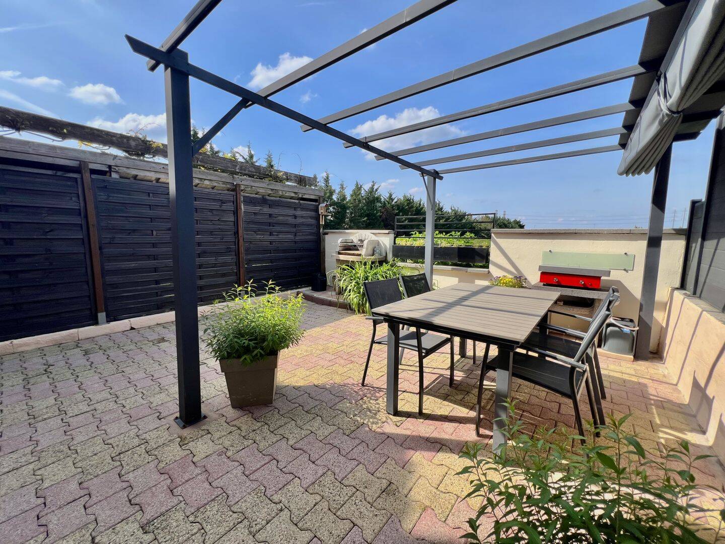 Maison 5 pièces 76 m² · à Mions · 76 m² · 295 000 €