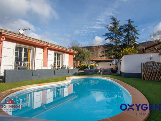 Maison de plain-pied à vendre 368 000 € 5 pièces 3 chambres 130 m² 946 m² de terrain Taurinya 66500