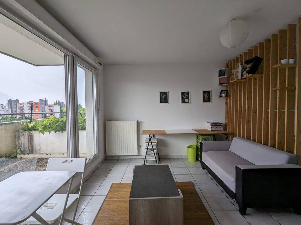 Appartement 1 pièce 26 m² · à Grenoble · 26 m² · 525 €