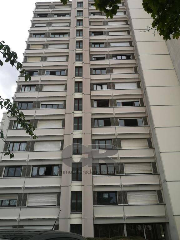 Appartement 4 pièces 83 m² · à Vandœuvre-lès-Nancy · 83 m² · 958 €