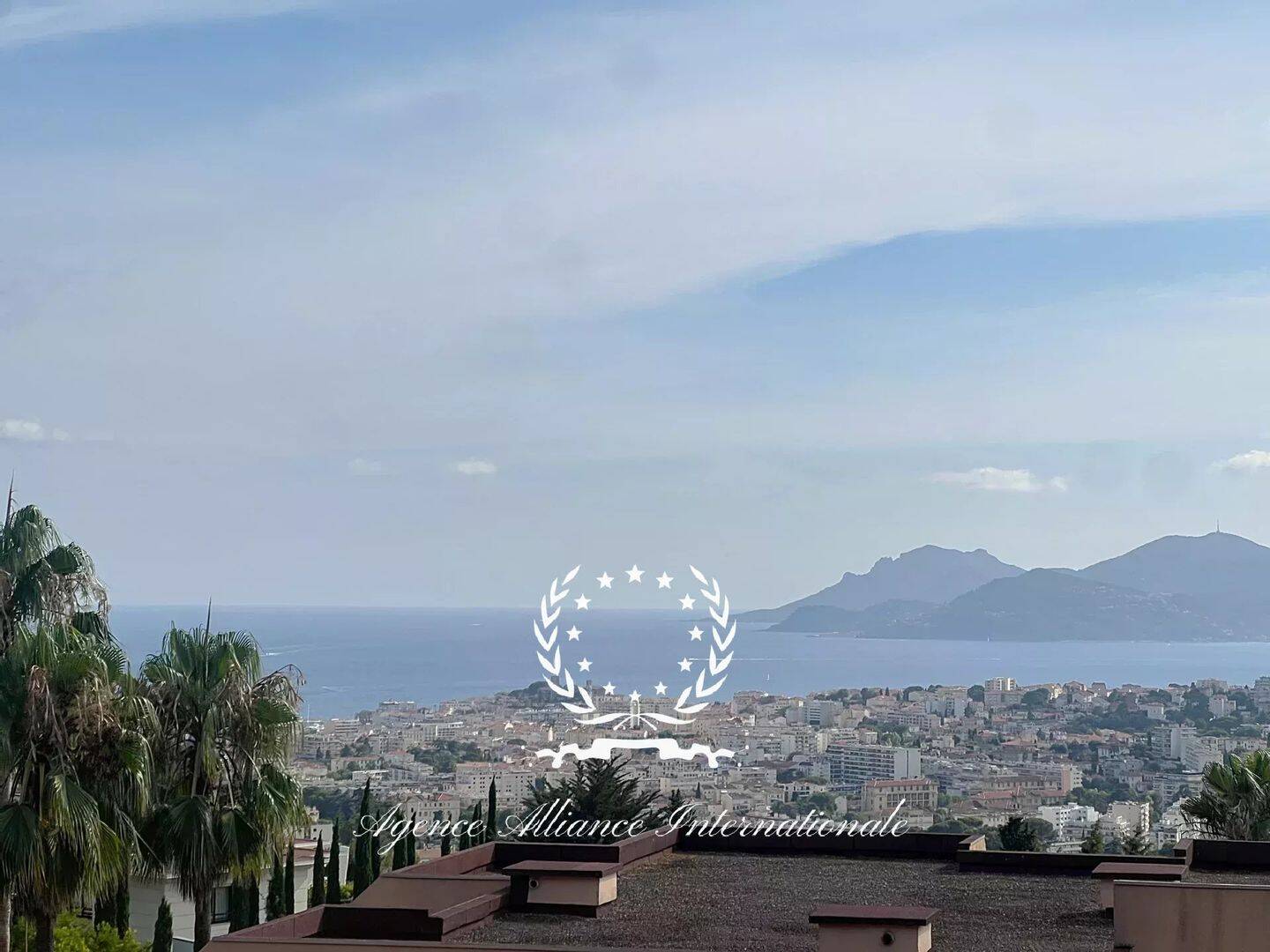 Appartement 4 pièces 110 m² · à Le Cannet · 110 m² · 1 050 000 €