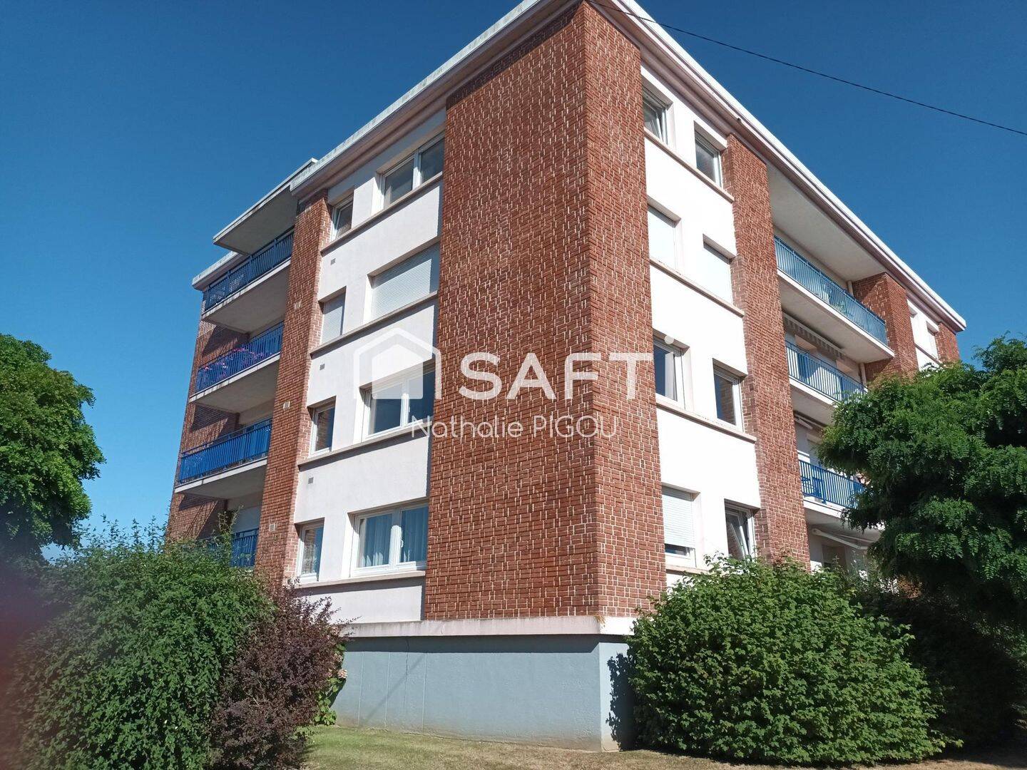 Appartement 2 pièces 67 m² · à Eu · 67 m² · 97 000 €