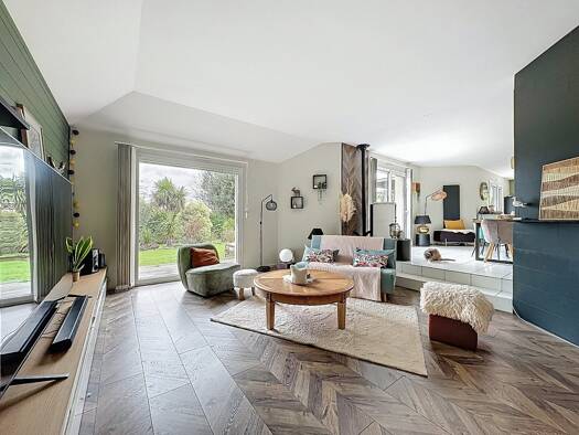 Maison à vendre 299 000 € 7 pièces 4 chambres 146 m² 3 315 m² de terrain Guenrouet 44530