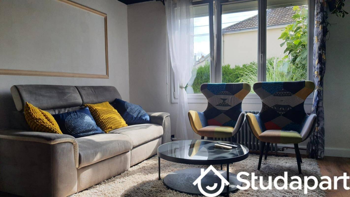 1 pièce 13 m² · à Rezé · 13 m² · 530 €