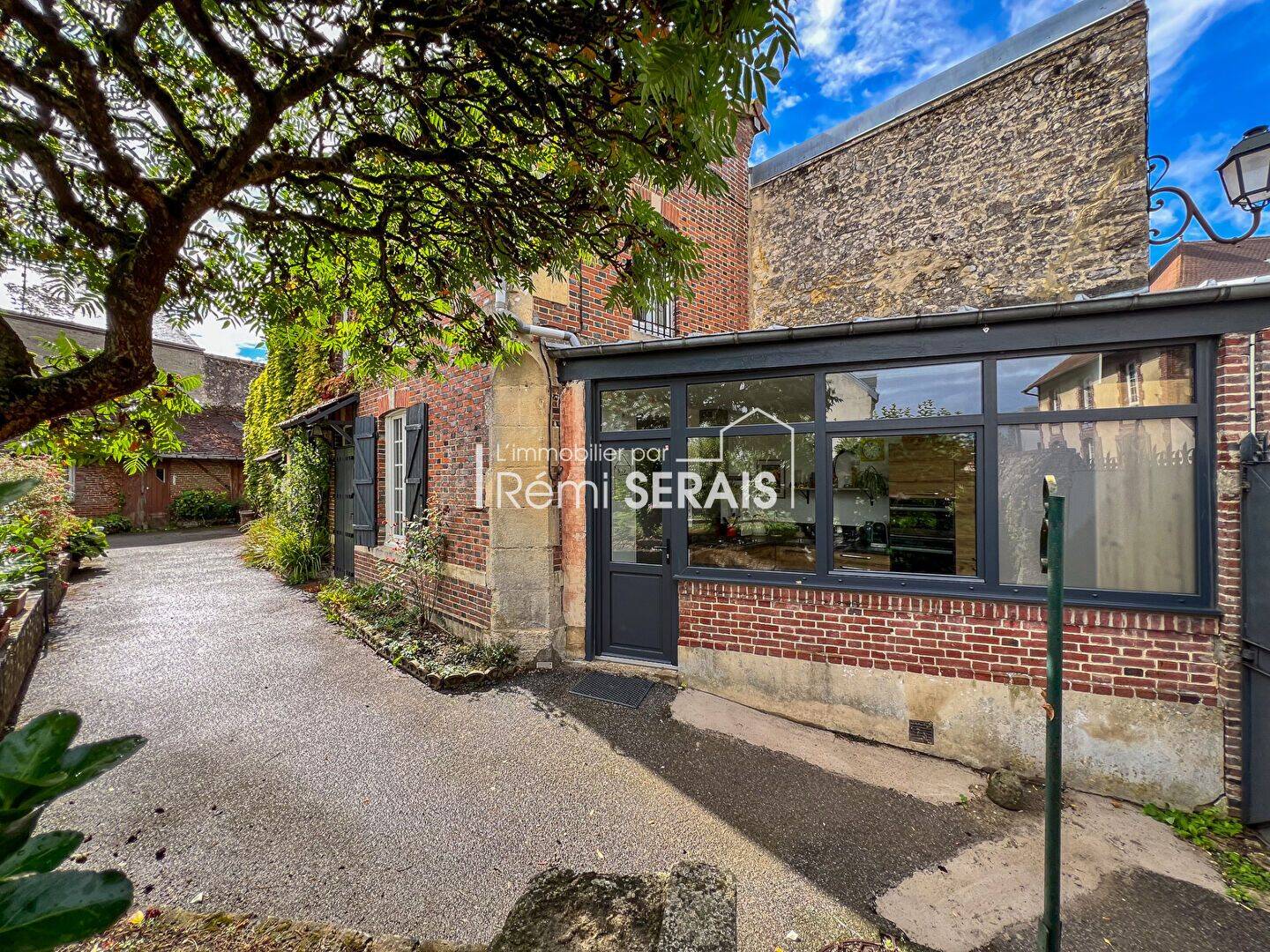 Maison 6 pièces 98 m² · à Sées · 98 m² · 207 675 €