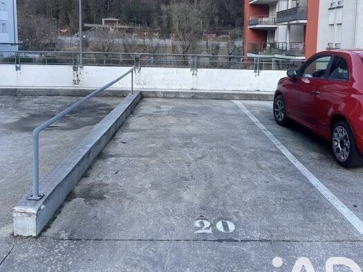 Parking à vendre 12 000 € Nord Est Saint-Martin-le-Vinoux 38950