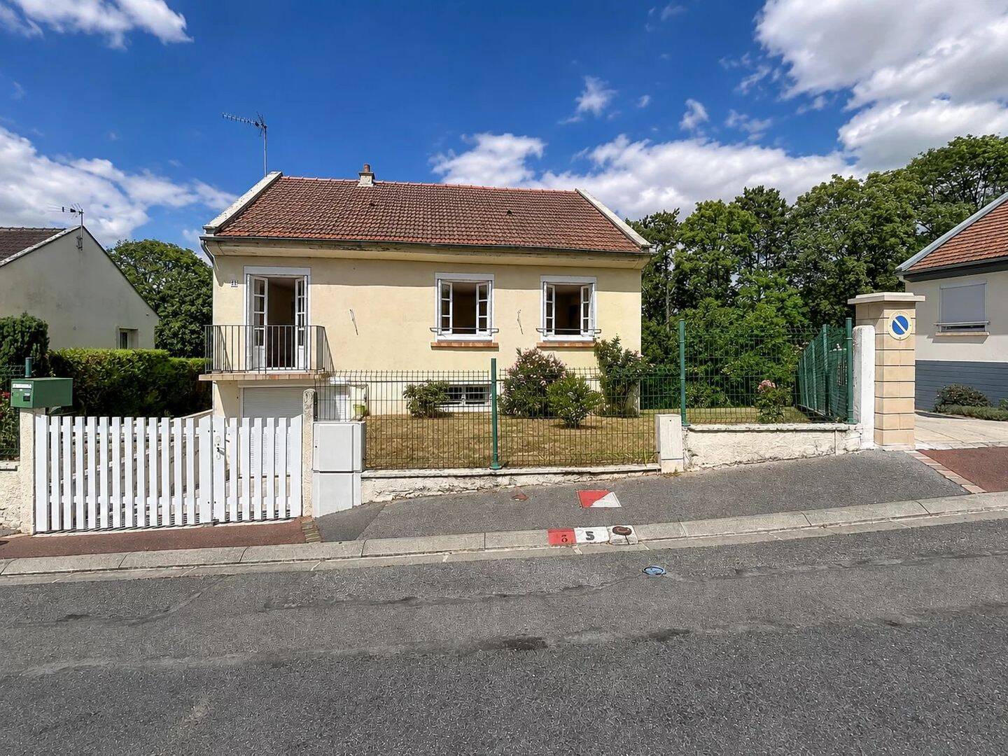 Maison 4 pièces 90 m² · à Cuffies · 90 m² · 165 000 €