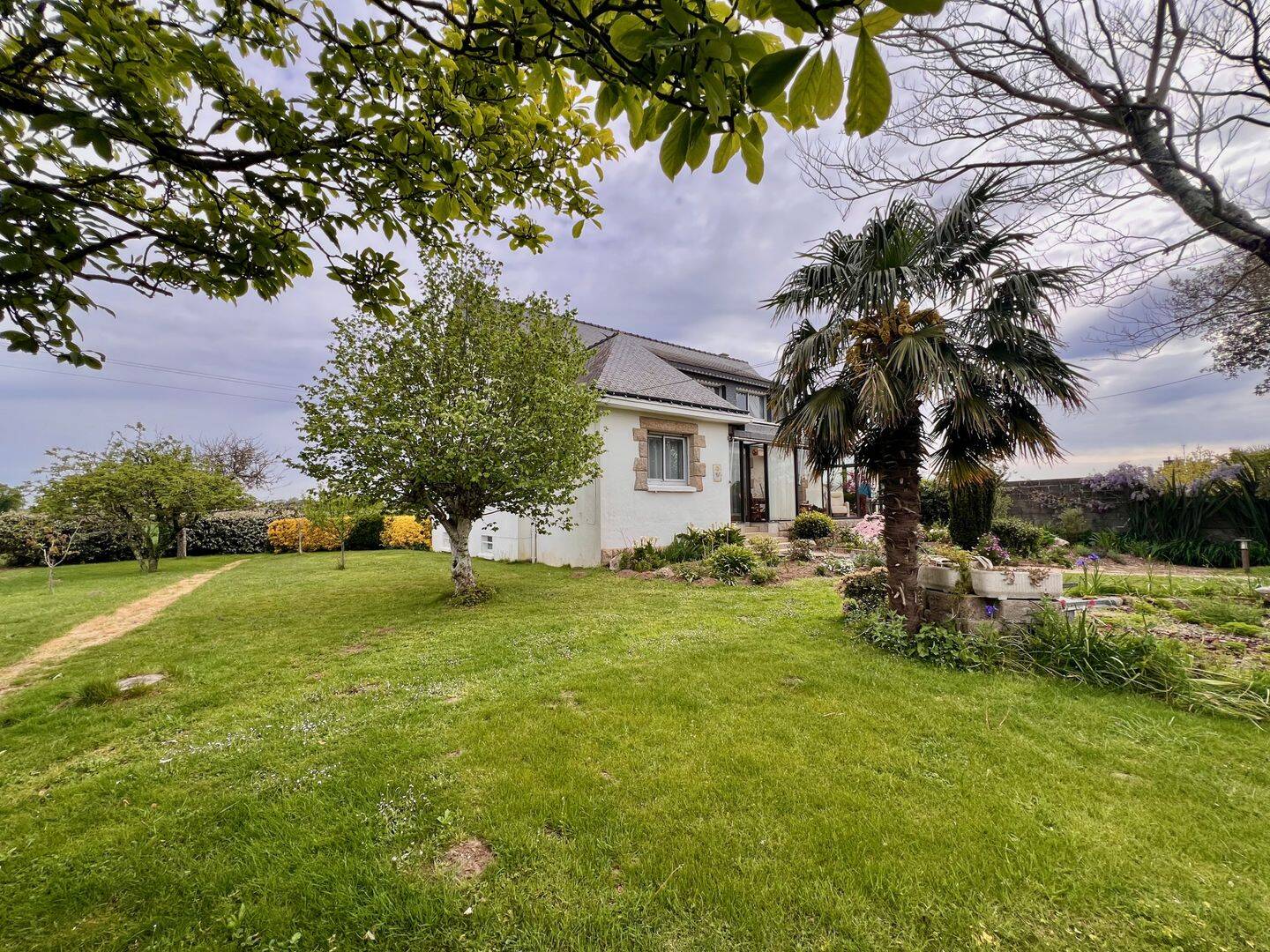 Maison 7 pièces 182 m² · à Caudan · 182 m² · 424 350 €