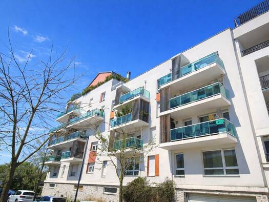 Appartement à vendre 269 900 € 4 pièces 3 chambres 77,7 m² Étage 4/6 Centre Ville Limeil-Brévannes 94450