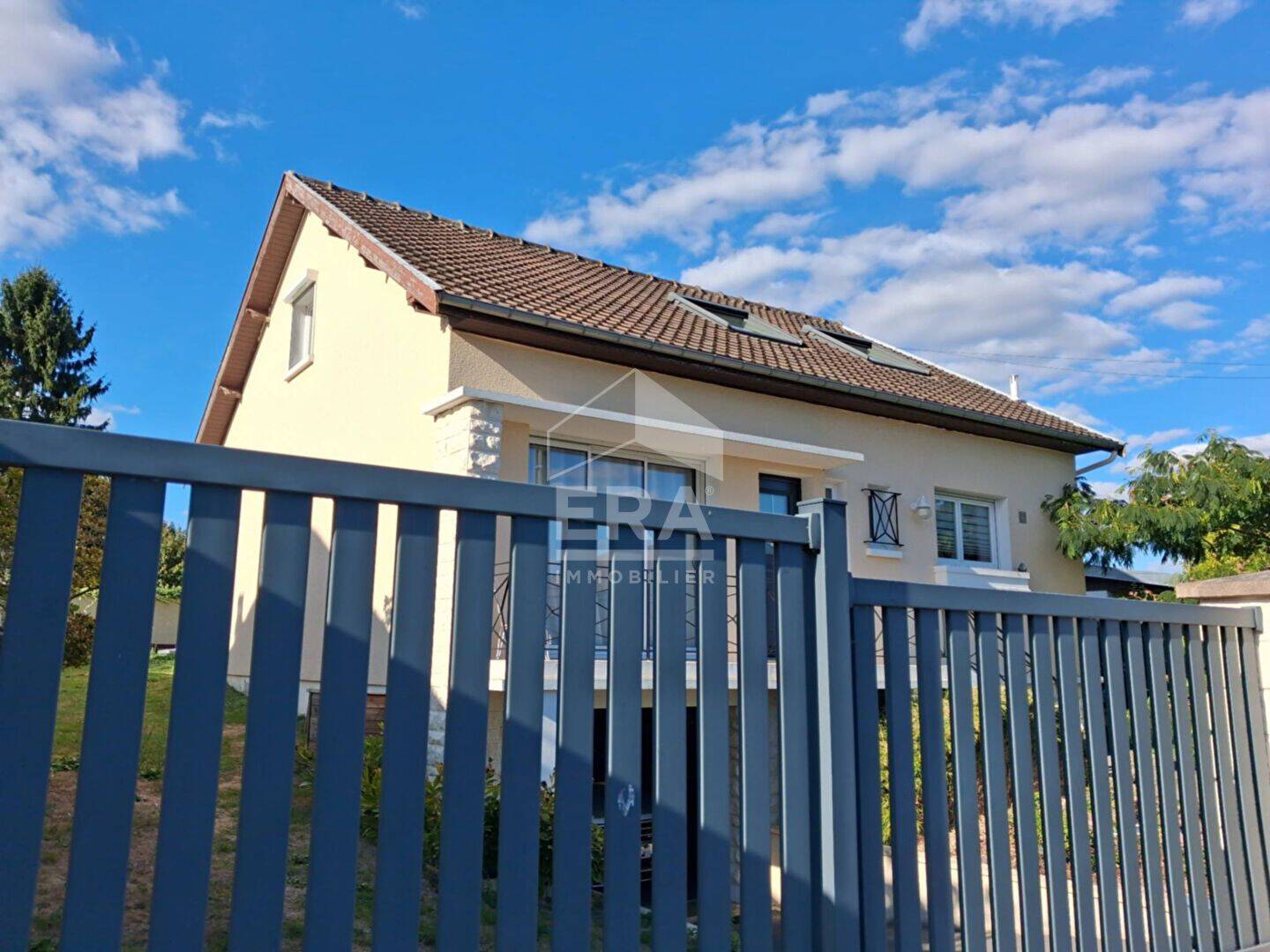 Maison 5 pièces 121 m² · à Chauny · 121 m² · 255 000 €