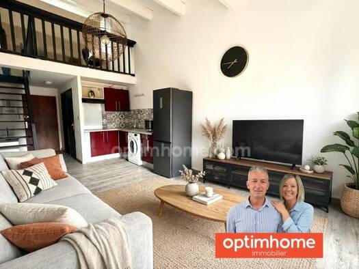 Duplex à vendre 179 000 € 2 pièces 1 chambre 46 m² Étage 2/2 Centre Ville Aigues-Mortes 30220