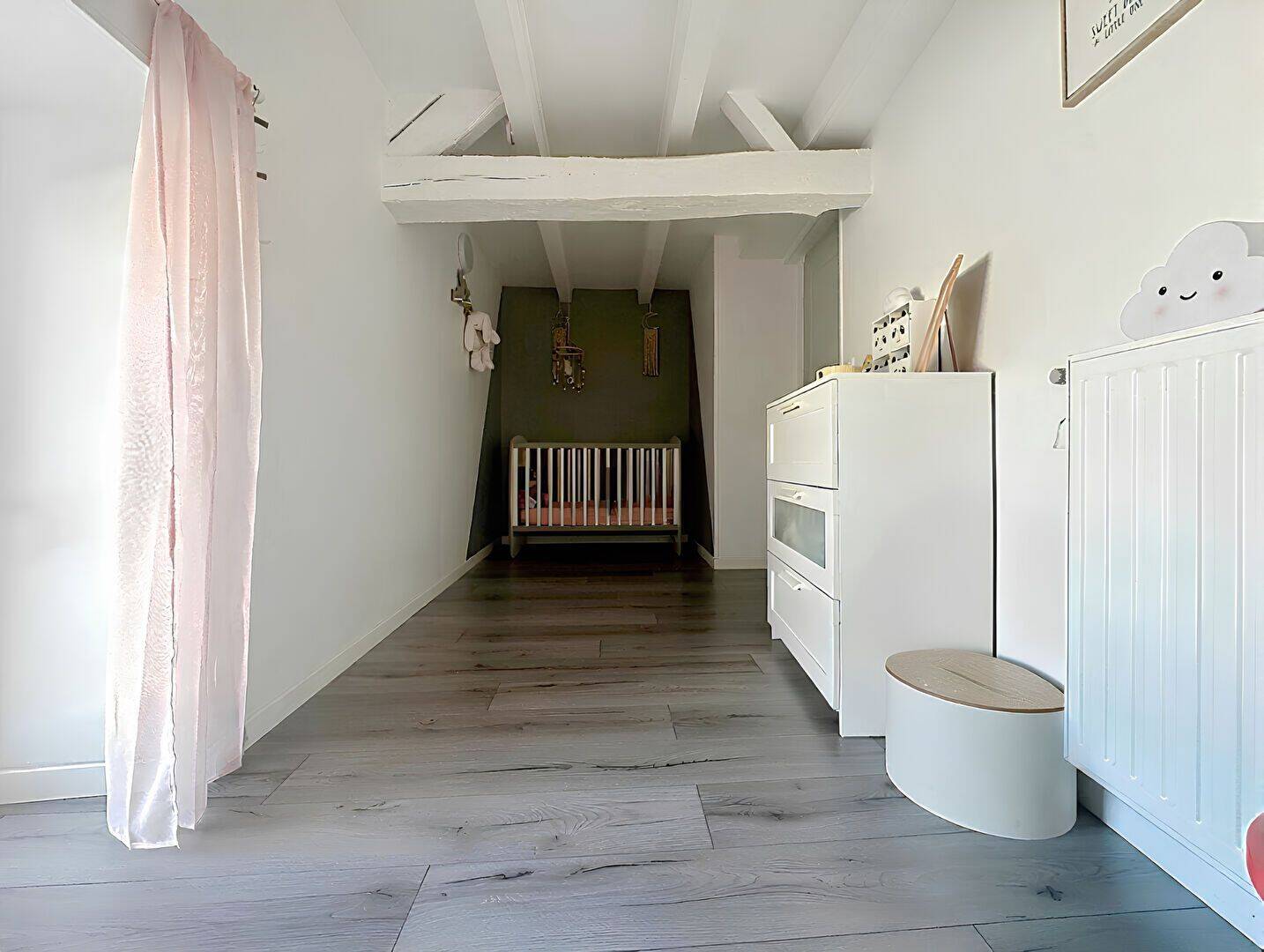 Maison rénovée avec dépendances. — 10