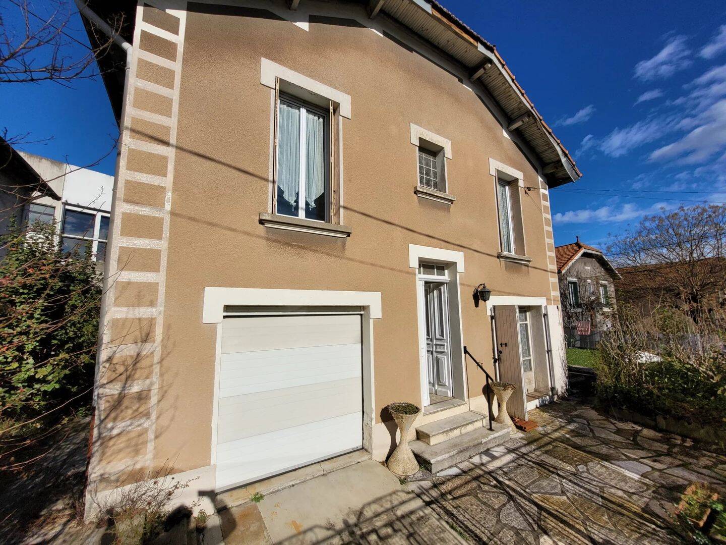 Maison 5 pièces 95 m² · à Alès · 95 m² · 152 000 €