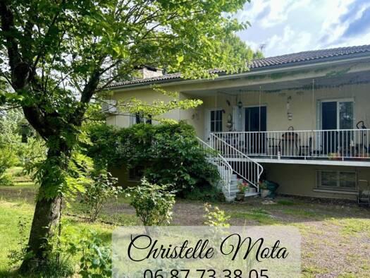 Maison à vendre 194 400 € 6 pièces 5 chambres 130 m² 2 242 m² de terrain Cancon 47290