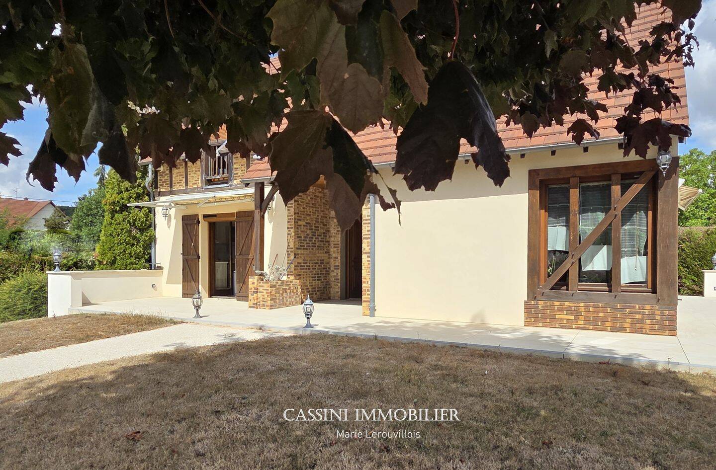 Maison 6 pièces 142 m² · à Montgueux · 142,1 m² · 315 000 €