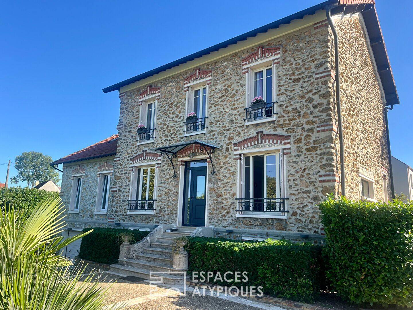 Maison 8 pièces 200 m² · à Mennecy · 200 m² · 649 000 €
