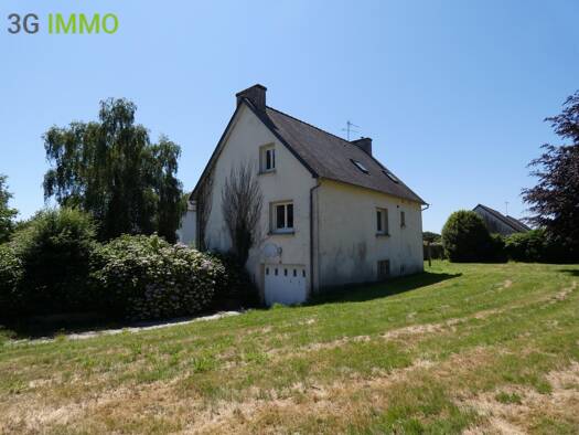 Maison à vendre 137 800 € 6 pièces 4 chambres 119 m² 1 950 m² de terrain Trébrivan 22340