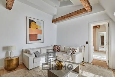 Appartement à louer 6 800 € 2 pièces 1 chambre 55 m² 6ème étage Triangle d'Or Paris 8ème 75008