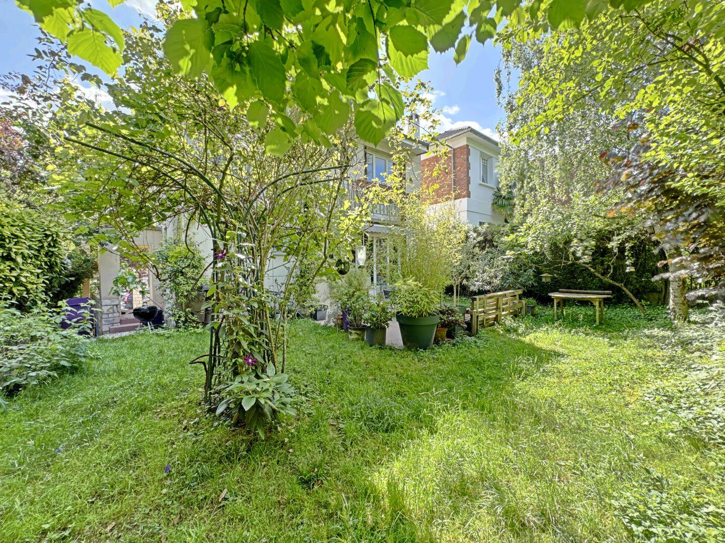Maison 5 pièces 100 m² · à Sceaux · 100 m² · 850 000 €