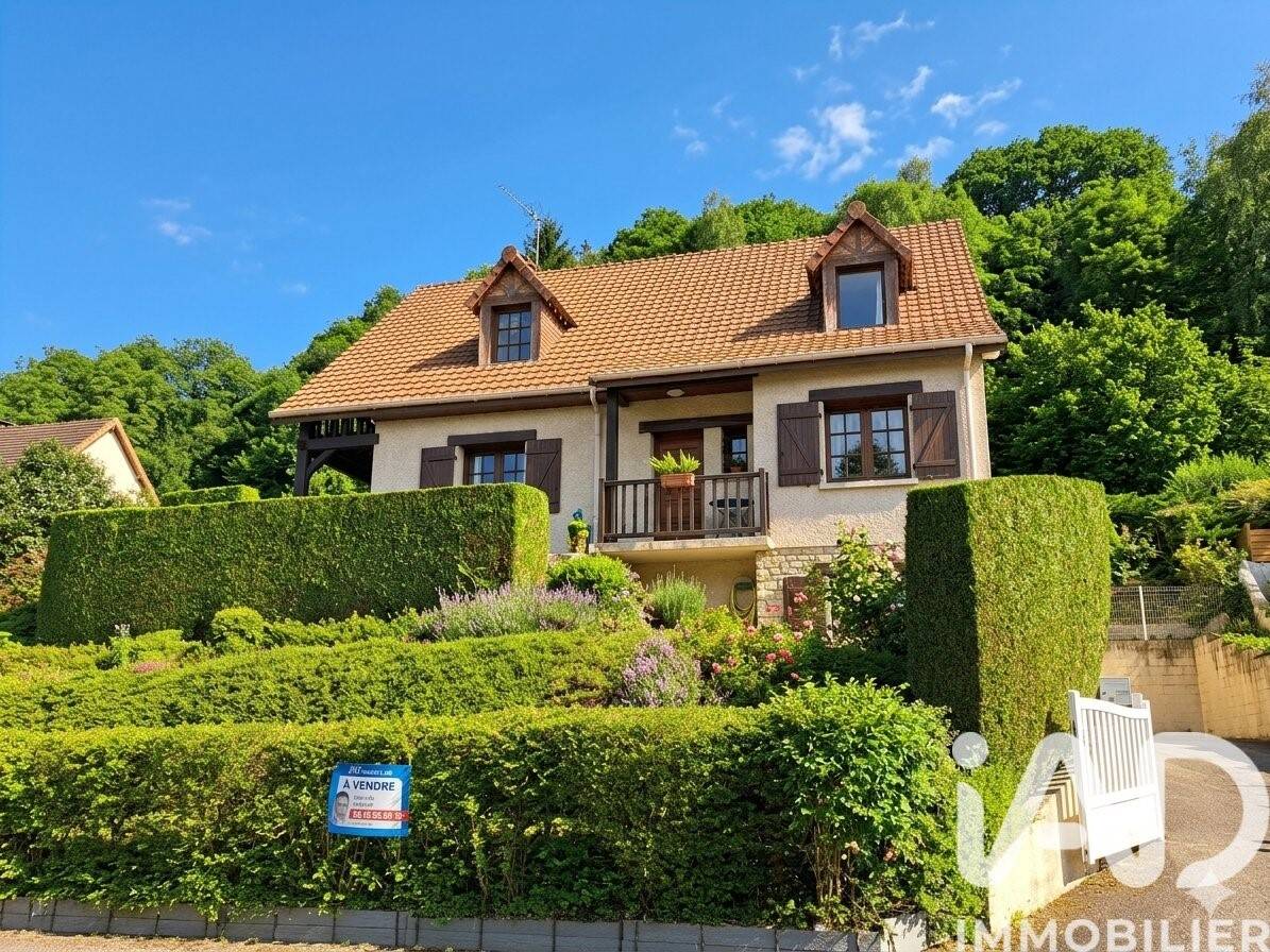 Maison 6 pièces 128 m² · à Saint-Léger-du-Bourg-Denis · 128 m² · 319 000 €