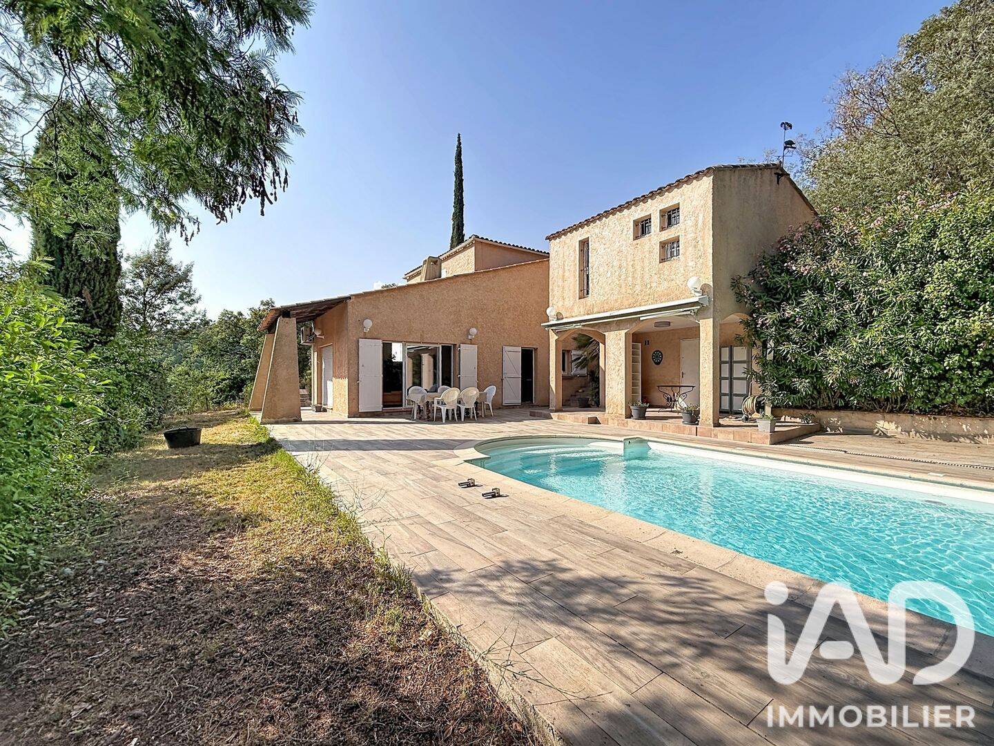 Maison 6 pièces 142 m² · à Les Adrets-de-l'Estérel · 142 m² · 649 000 €