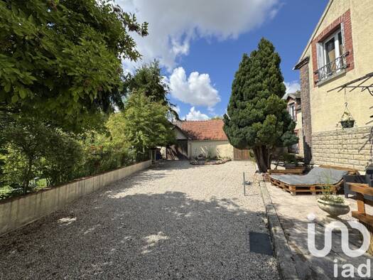Maison à vendre 229 000 € 7 pièces 6 chambres 207 m² 2 200 m² de terrain Ossey-les-Trois-Maisons 10100