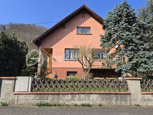 Maison à vendre 260 000 € 8 pièces 5 chambres 170 m² 945 m² de terrain Lièpvre 68660