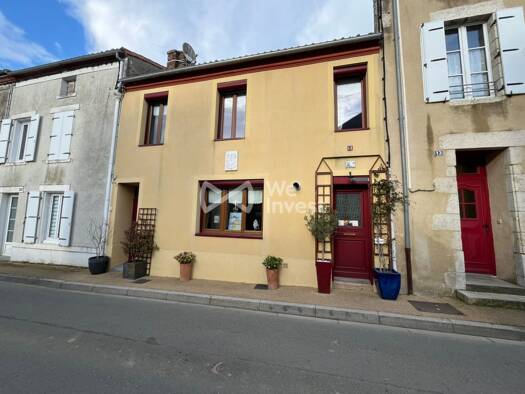 Maison à vendre 161 000 € 4 pièces 2 chambres 116 m² dès le 01/10/2026 Saint-Amand-sur-Sèvre 79700
