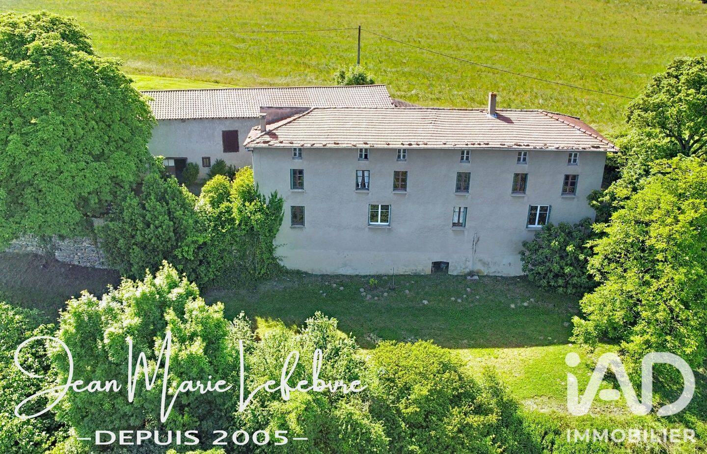 Maison 8 pièces 174 m² · à Ampuis · 174 m² · 232 000 €