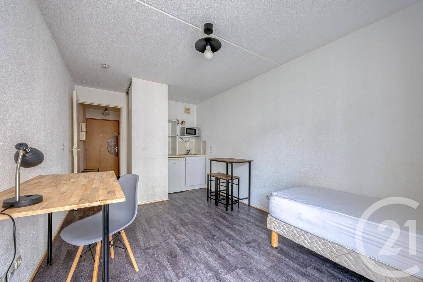 Appartement 1 pièce 21 m² · à Chambéry · 20,5 m² · 75 000 €