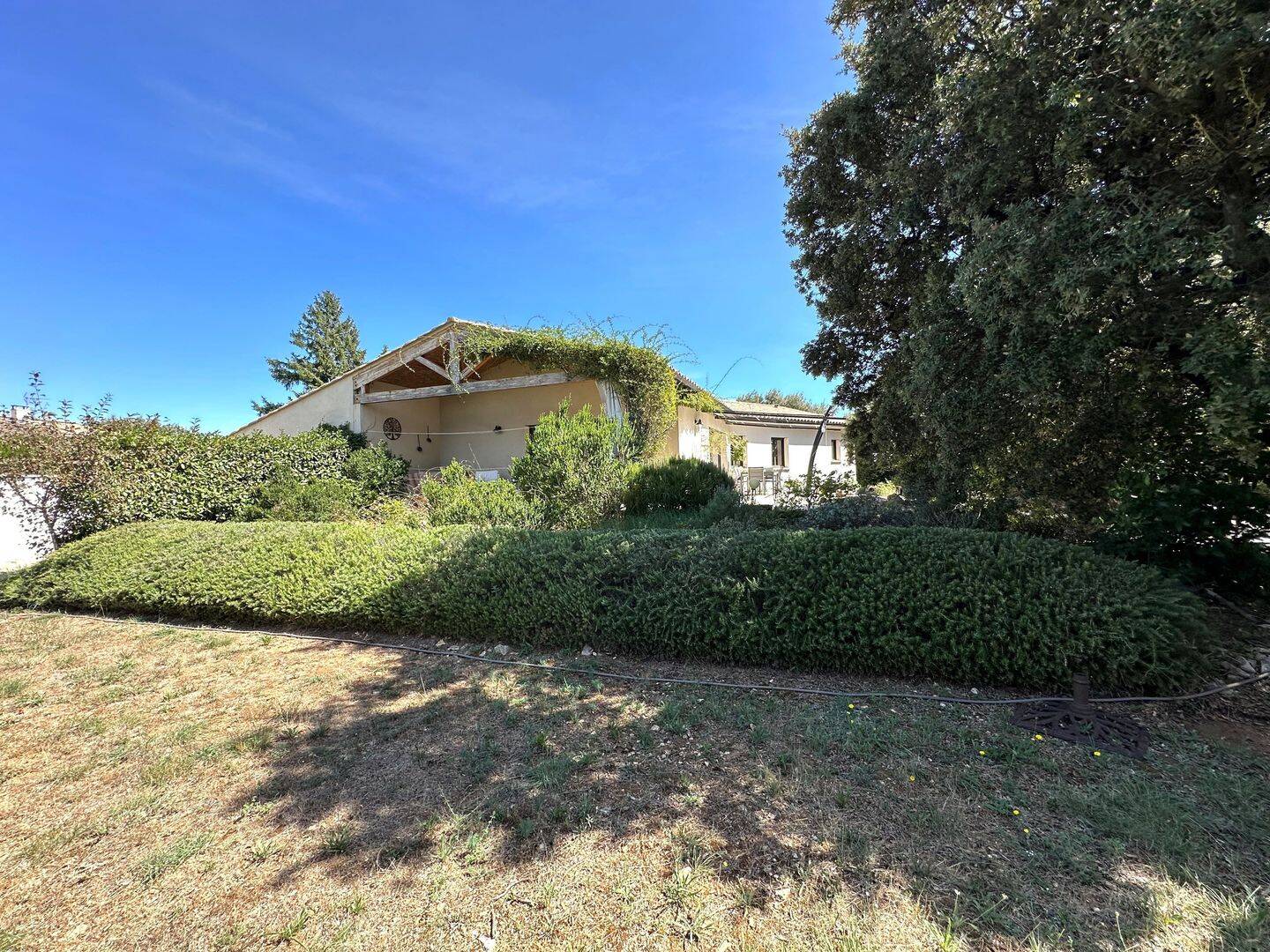 Maison 6 pièces 145 m² · à Uzès · 145 m² · 650 000 €