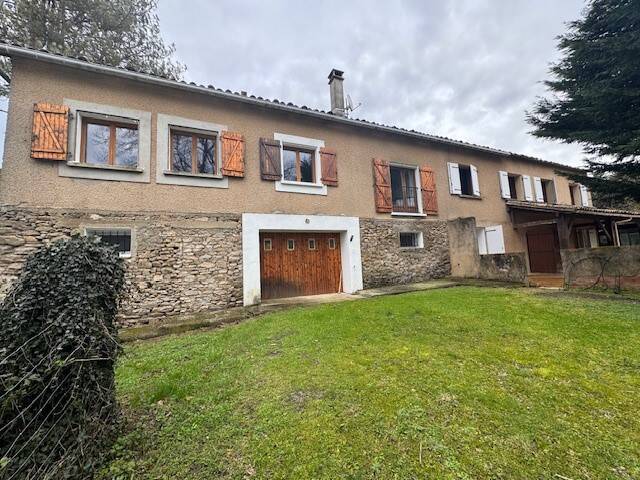 Maison 12 pièces 400 m² · à Saissac · 400 m² · 341 000 €